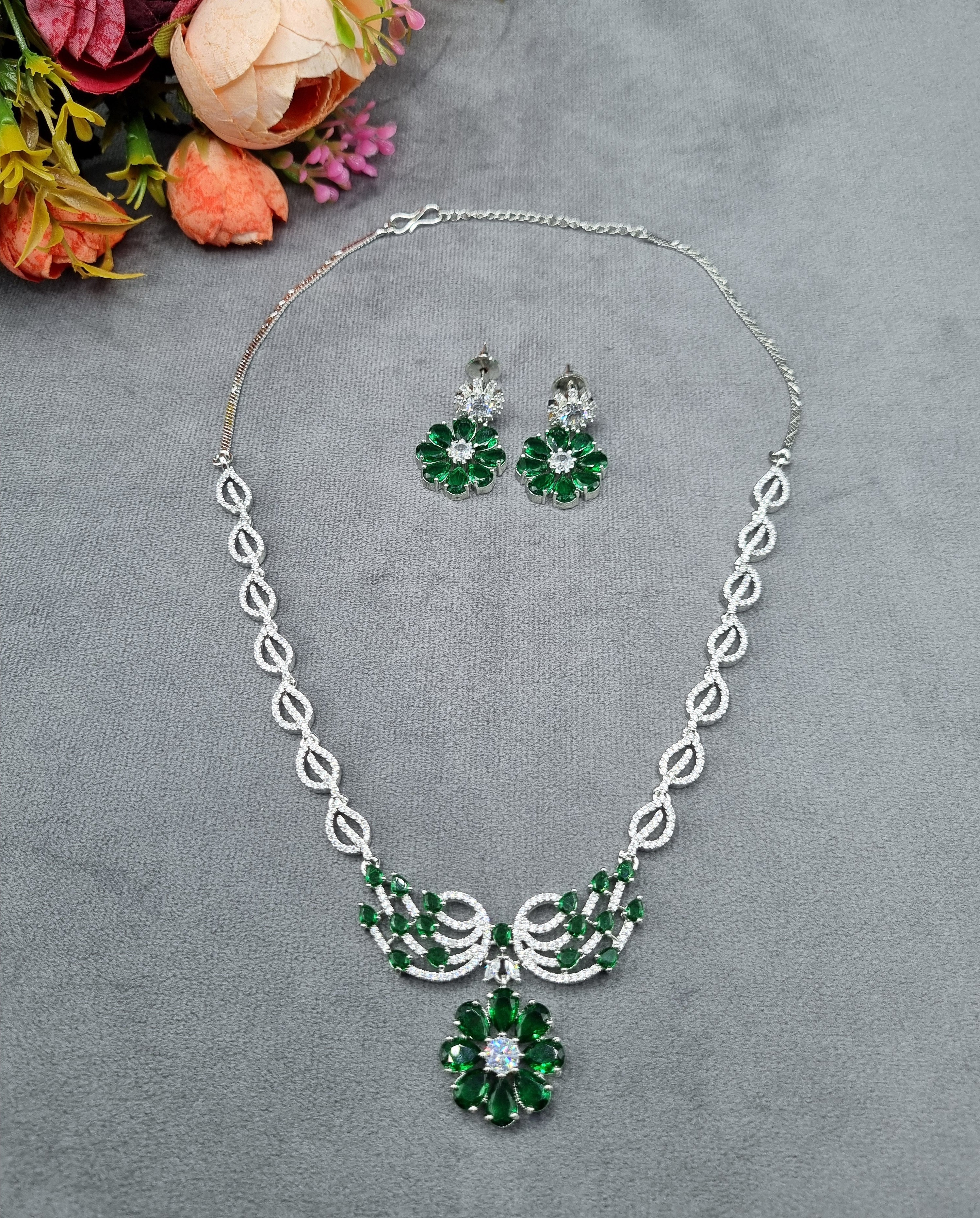 The Emerald Blossom AD Necklace & Earring Set